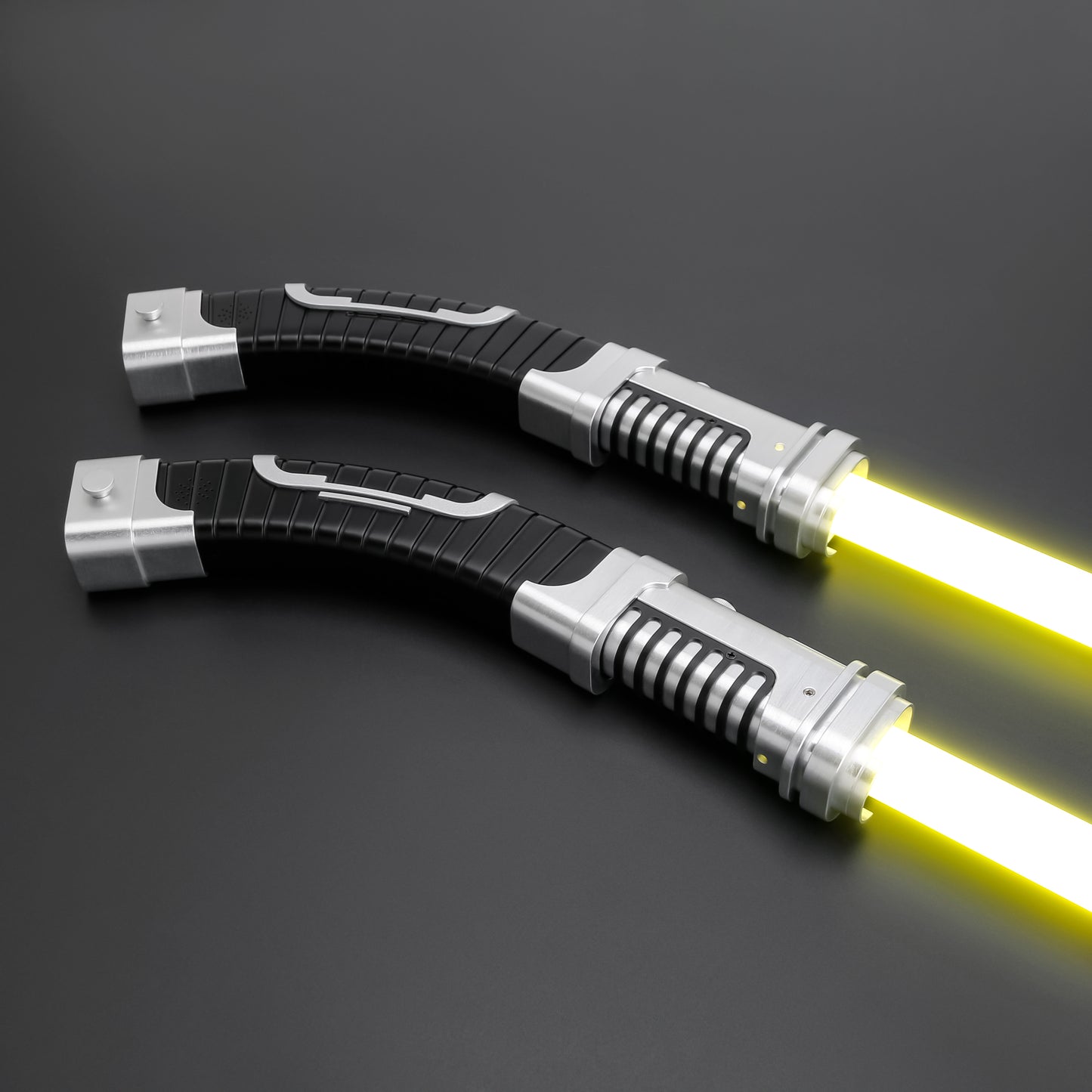 Custom AV3 Saber by TXQ Sabers