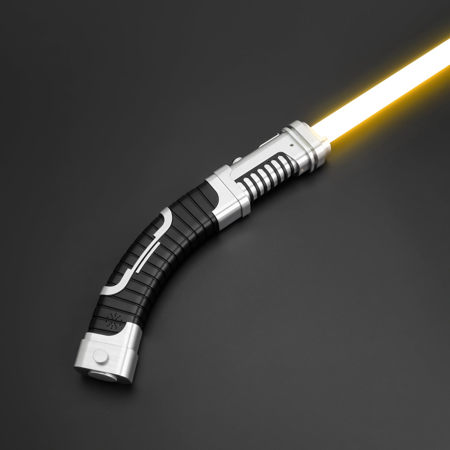 Custom AV3 Saber by TXQ Sabers