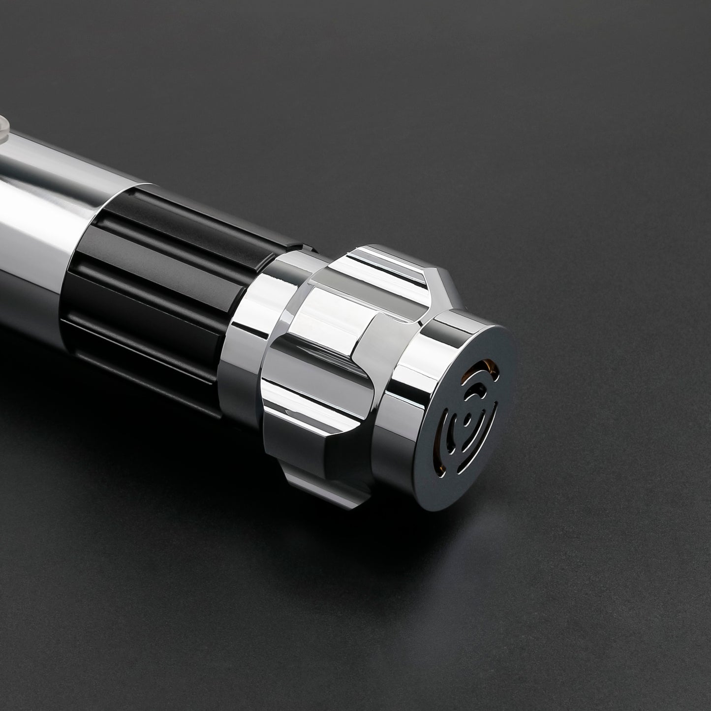 Custom OWK-SE Saber by TXQ Sabers