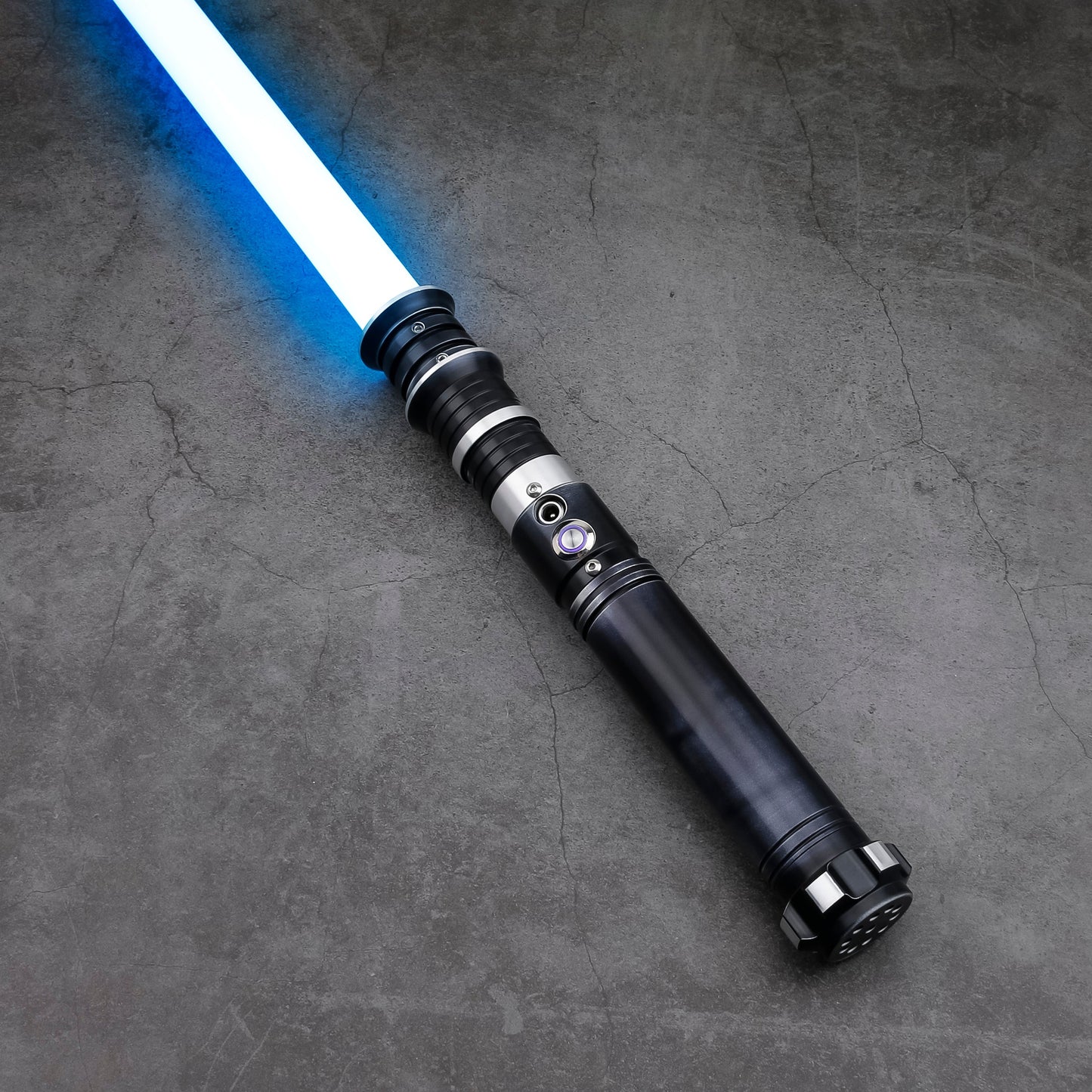 Custom E11 Saber by TXQ Sabers