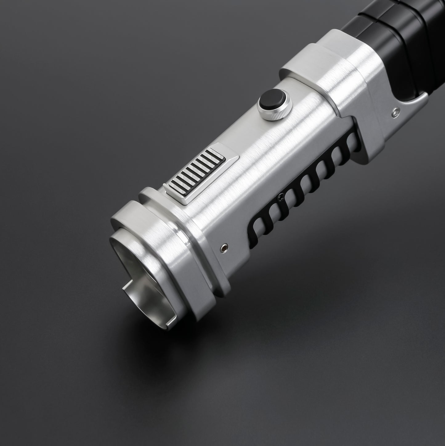 Custom AV3 Saber by TXQ Sabers