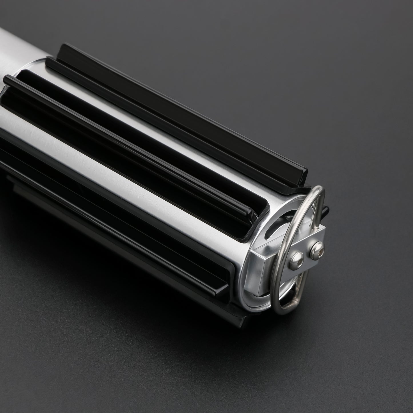 Custom FLEX-SE Saber by TXQ Sabers