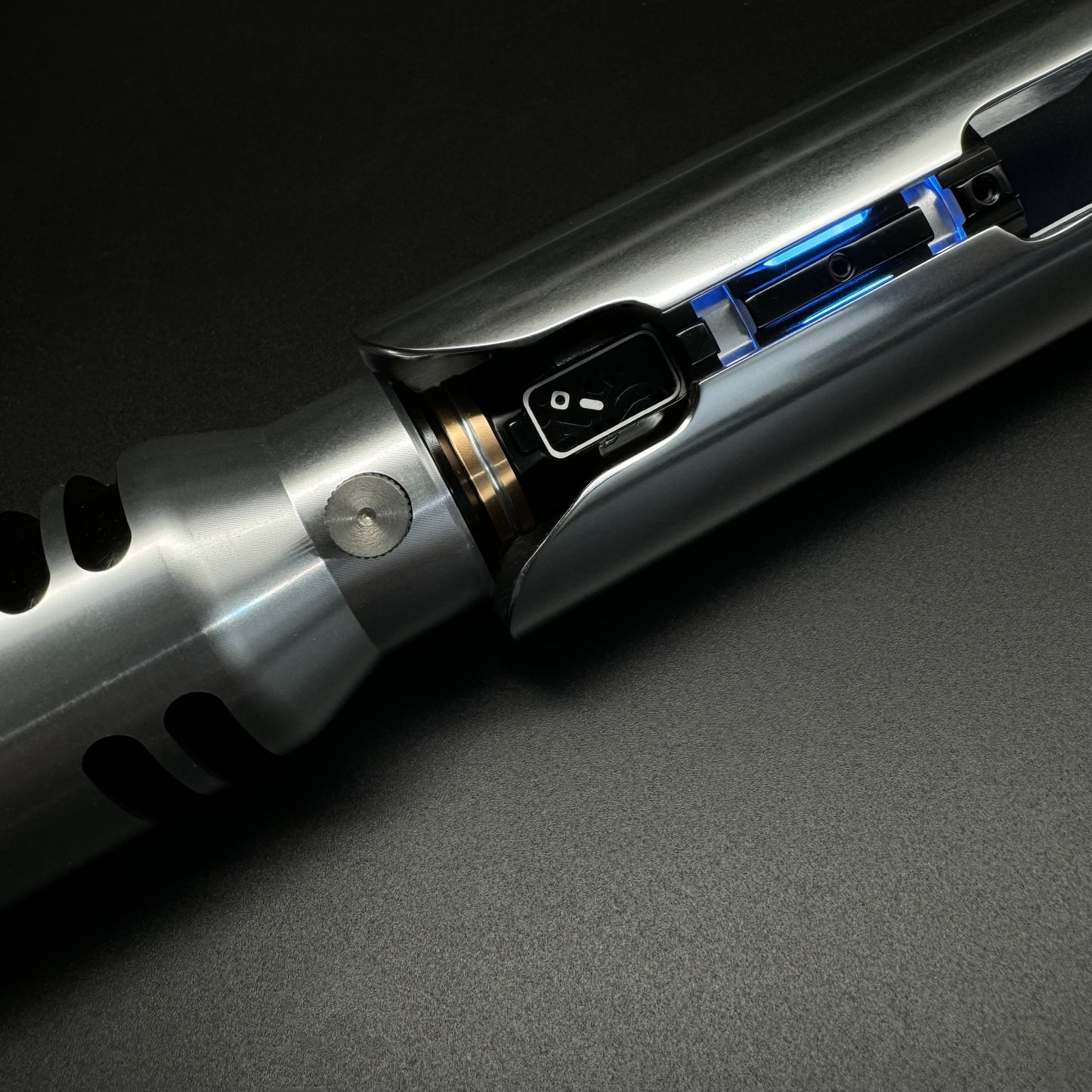 Custom CKG-2 Saber by X-Tech Sabers