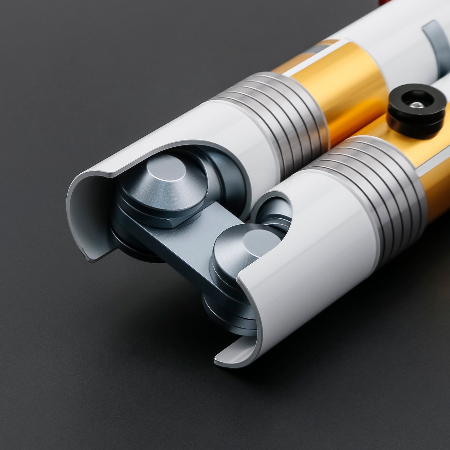 Custom TGCW Saber by TXQ Sabers