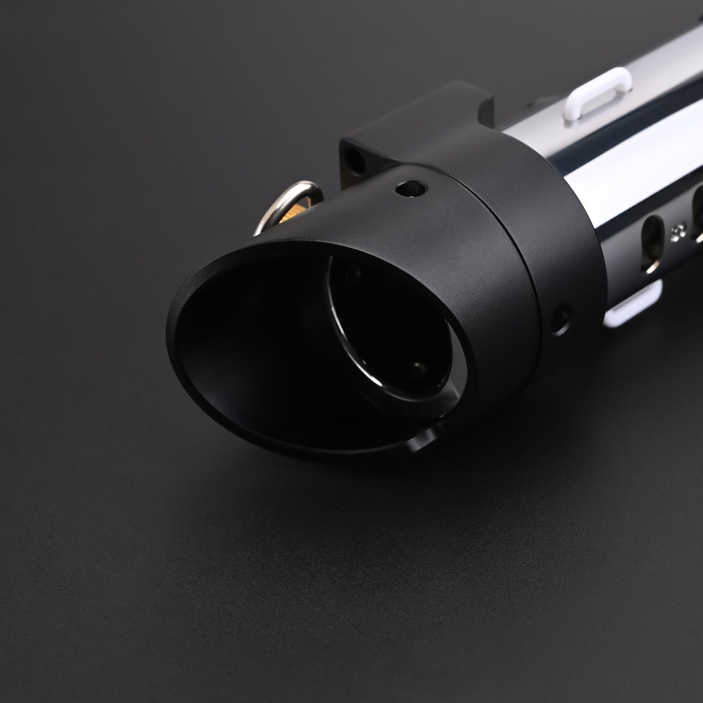 Custom DV6-SE Saber by TXQ Sabers