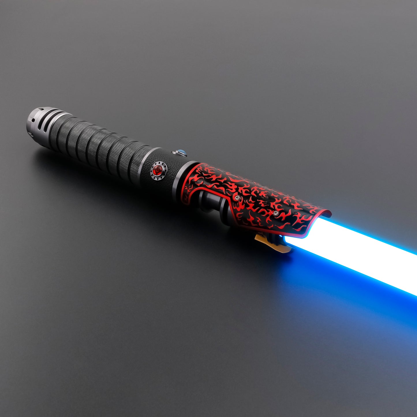 Custom RHE29 Saber by TXQ Sabers