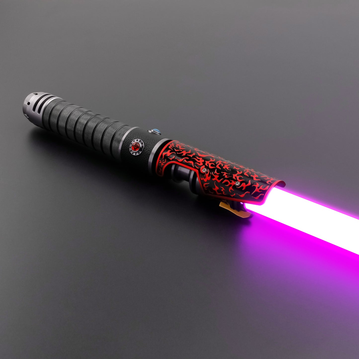 Custom RHE29 Saber by TXQ Sabers