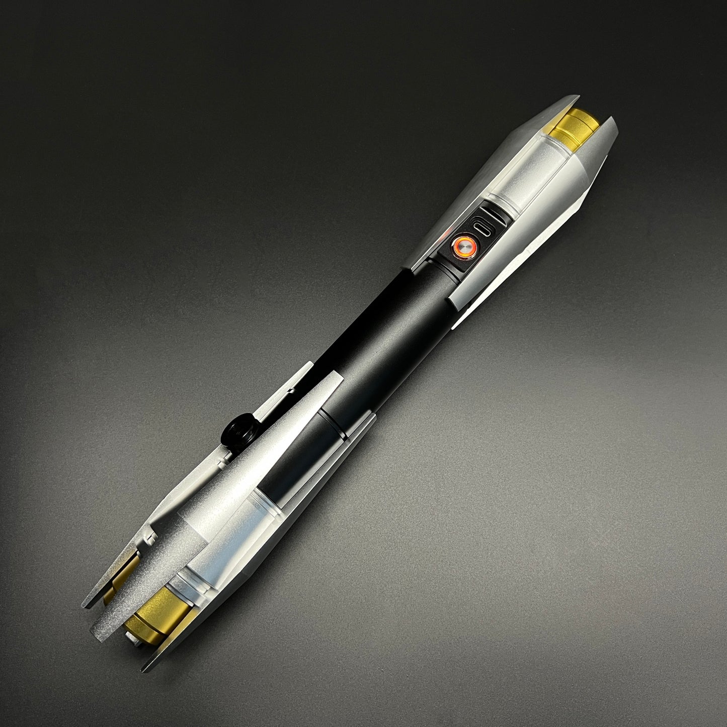 Custom SDC Saber by X-Tech Sabers