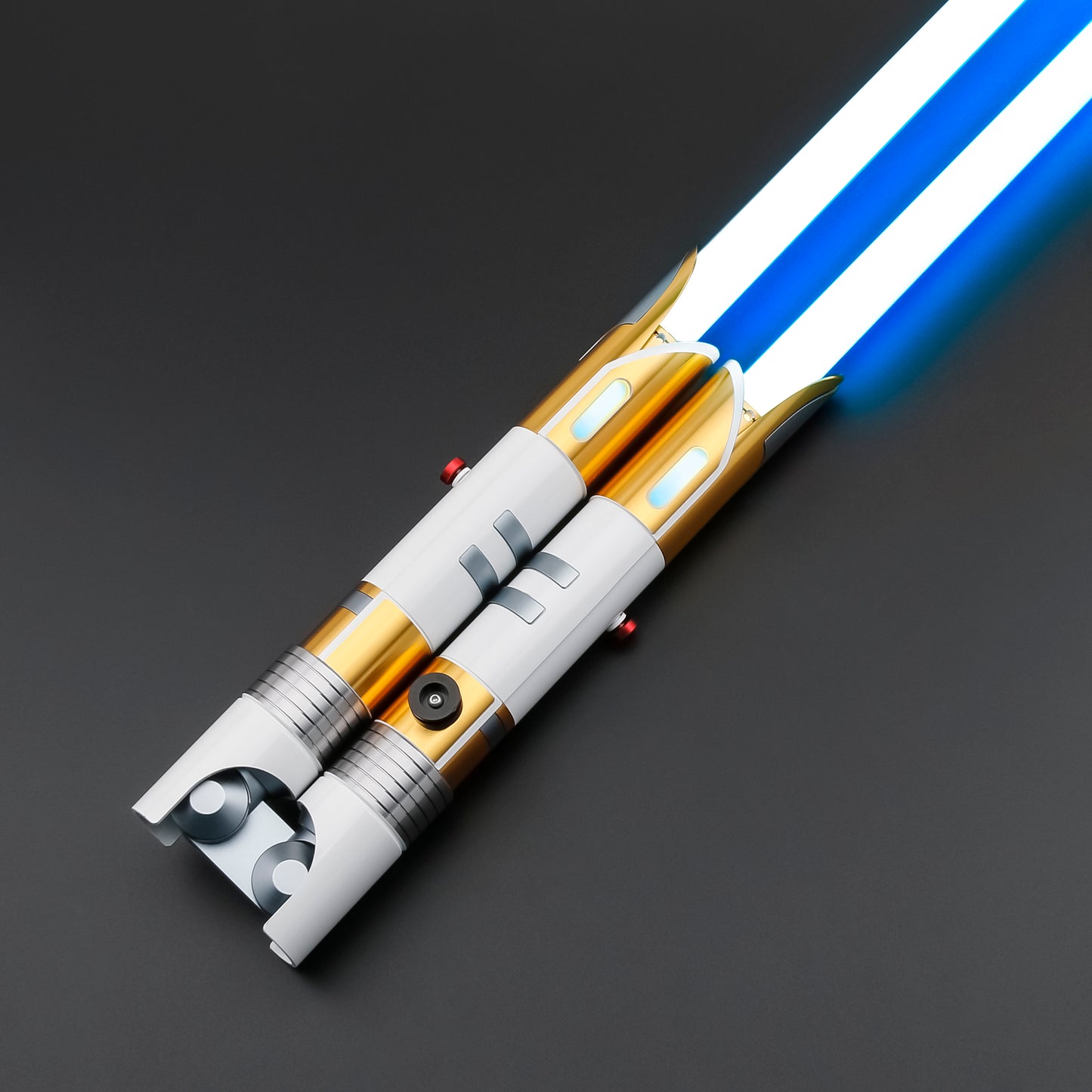 Custom TGCW Saber by TXQ Sabers