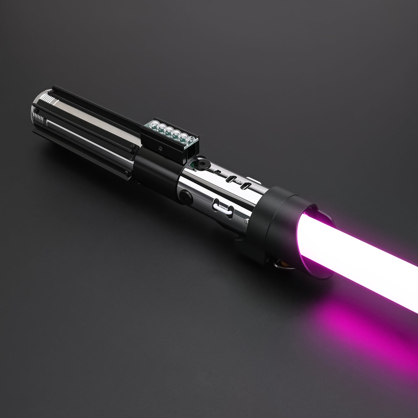Custom DV6 Saber by TXQ Sabers