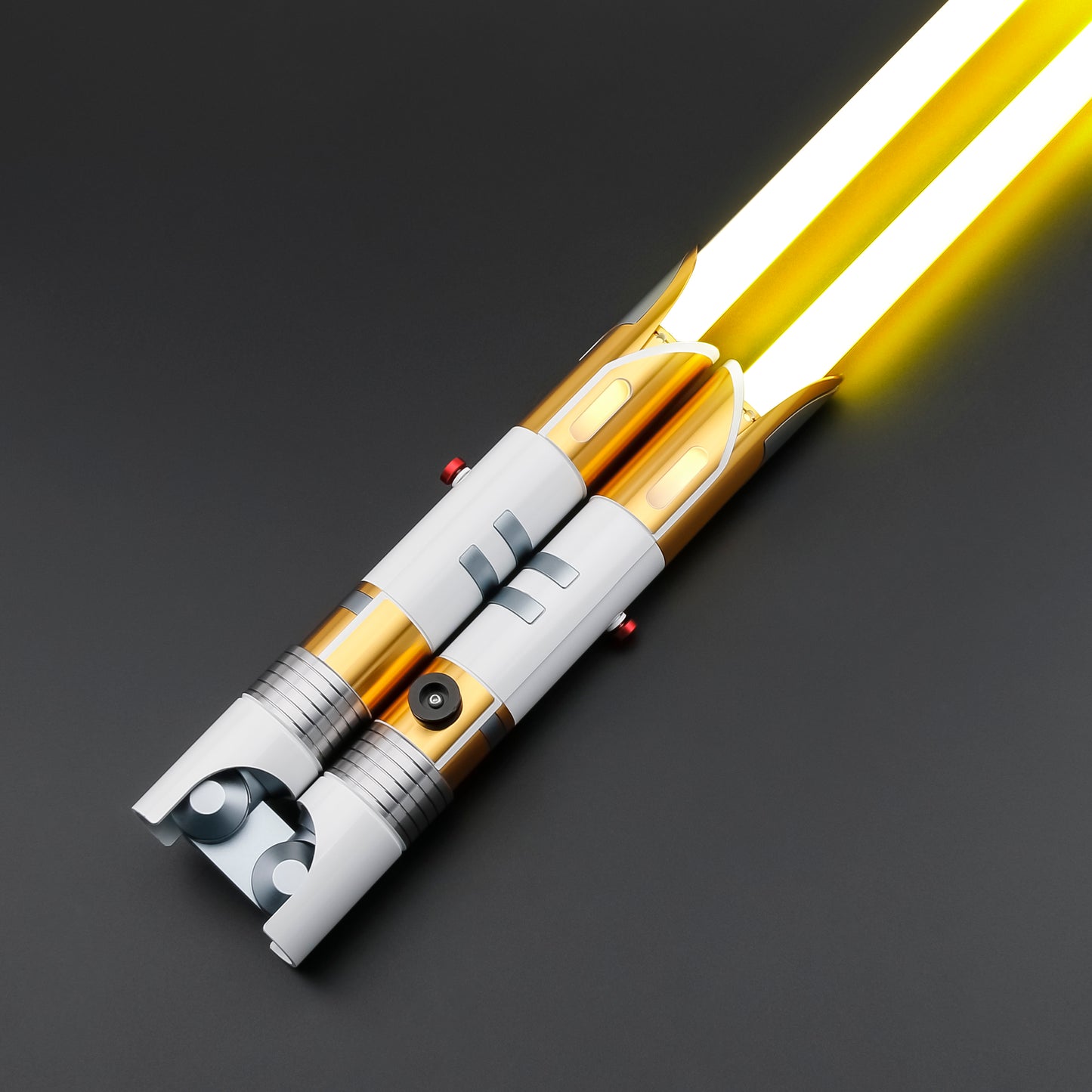 Custom TGCW Saber by TXQ Sabers