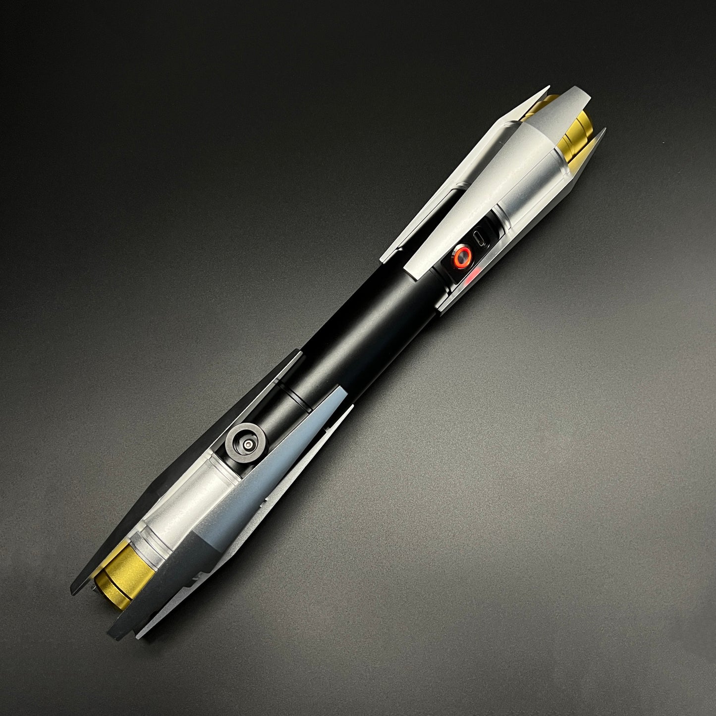 Custom SDC Saber by X-Tech Sabers