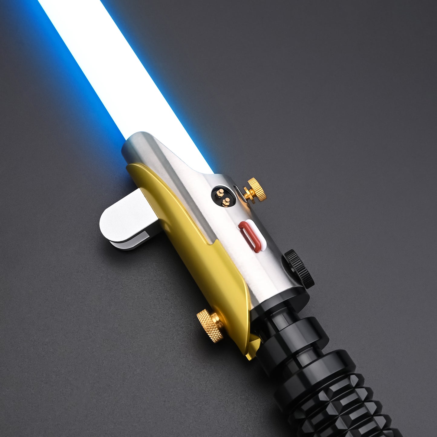 Custom Visions Saber by TXQ Sabers