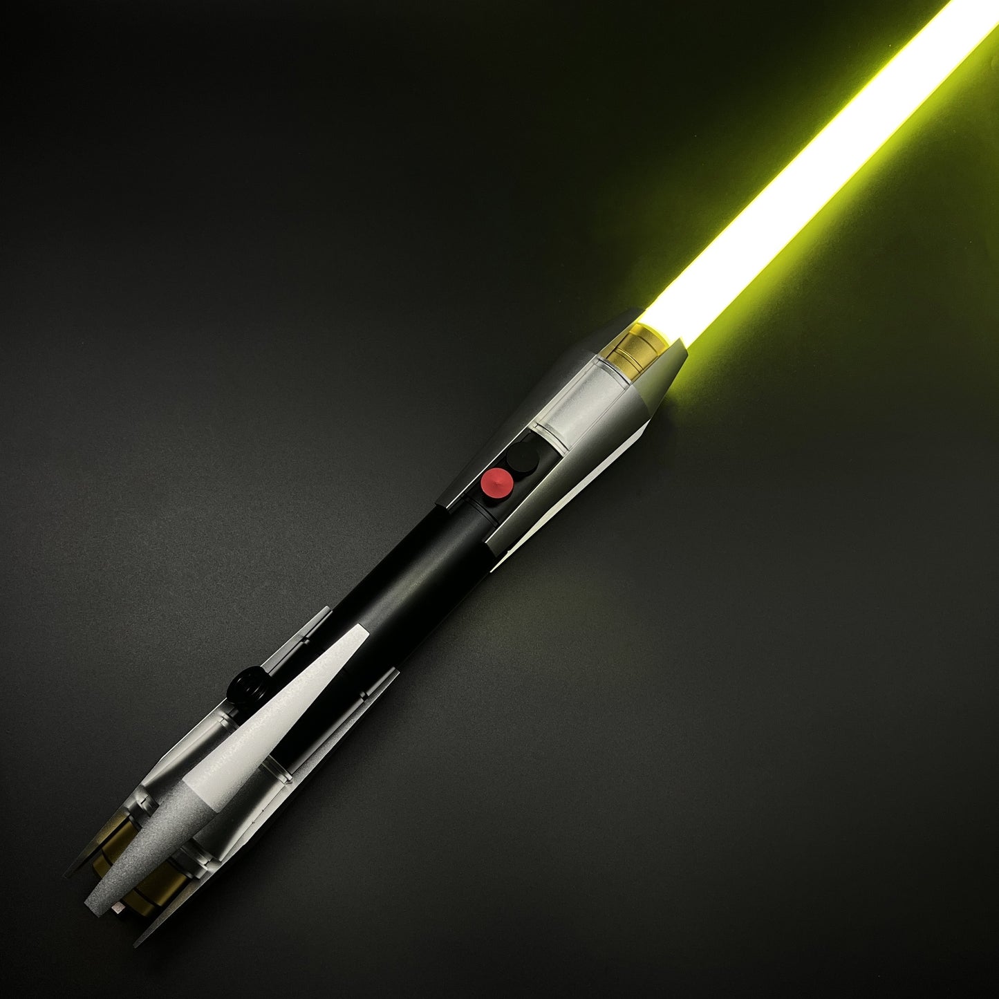 Custom SDC Saber by X-Tech Sabers