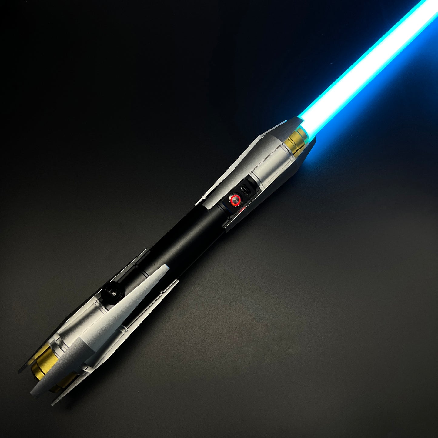 Custom SDC Saber by X-Tech Sabers